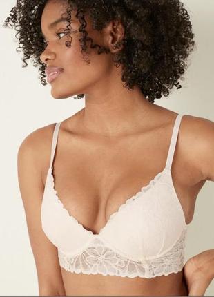 Кружевной бралет victoria's secret pink lace wireless push-up /10919/