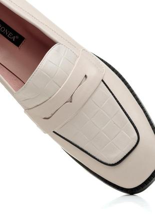 Туфли-лоферы женские кожаные бежевые,на низком удобном каблуке,на низком ходу,осенние 1874т-а5 фото