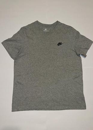 Футболка nike mens sportswear club tee3 фото