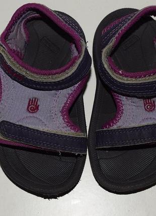 Босоножки 22,5р teva