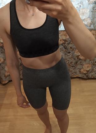 Топ спортивний xs