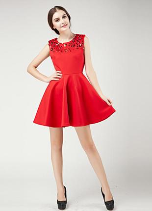 Платье женское с пайетками на груди красное2 фото