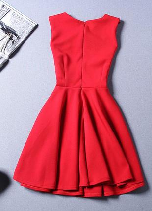 Платье женское с пайетками на груди красное4 фото