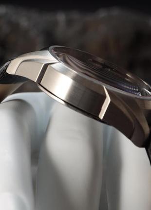 Женские часы renato с бриллиантами , limited edition 02/99