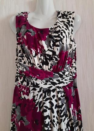 Платье нарядное новое 50-52 размера