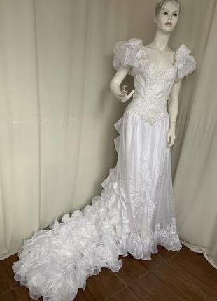 Винтаж свадебное плать с длинным шлейфом ретро 80-90х