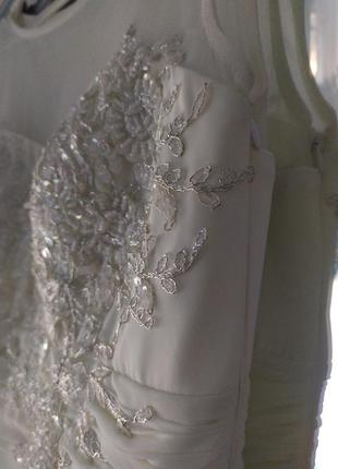 Казково гарне плаття кольору айворі,шампань,слонової кістки з вишивкою камінням4 фото