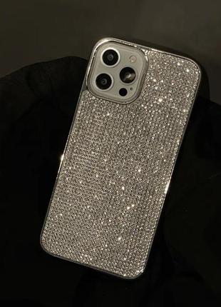 Серебряный силиконовый чехол для iphone 15pro max с камнями сваровски