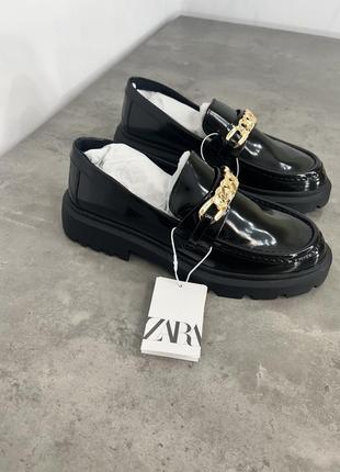Шикарные лоферы zara