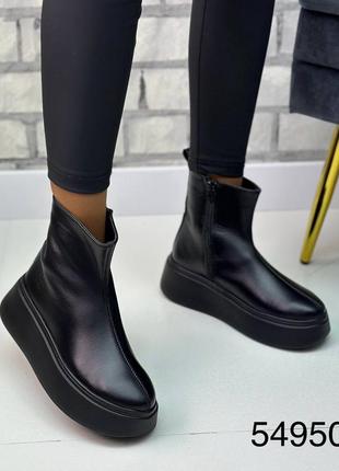 Жіночі демісезонні чоботи з натуральної шкіри і замші3 фото