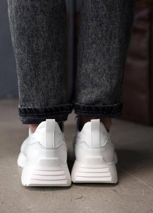 Кроссовки женские кожаные белые3 фото