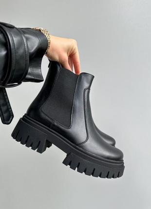 Зимние кожаные челисые черные
