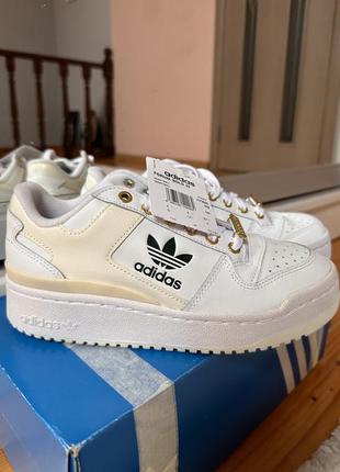 Adidas original forum bold w