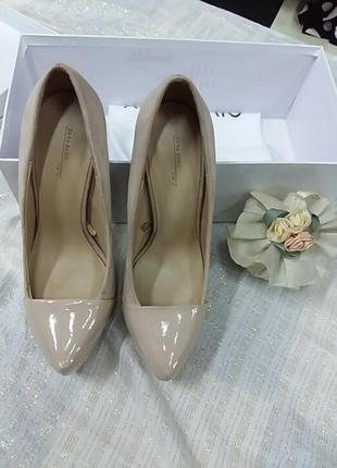 Zara р 35 ц 450