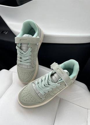 Кроссовки adidas forum green.