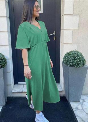 Женское стильное платье тренд базовое длинное с разрезом легкое закрытый верх короткий рукав синий зеленый4 фото