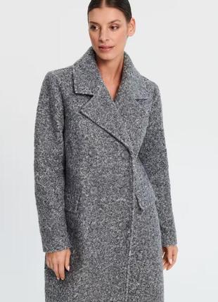 Женское длинное пальто из букле2 фото