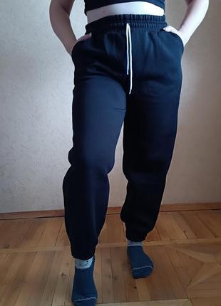 Теплые женские спортивные штаны