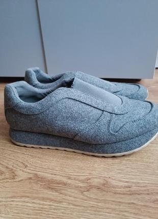 Кросівки жіночі zara