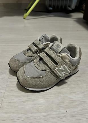 Детские кроссовки new balance