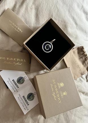 Шарм charm burberry