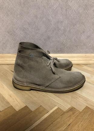 Замшевые ботинки clarks desert boot3 фото