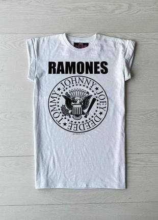 Футболка женская ramones