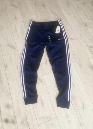 Adidas essentials,теплі флісові спортивні штани large