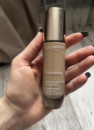 Тональна основа для обличчя clarins everlasting4 фото