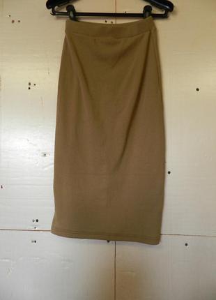 Трикотажная юбка мыда в рубчик трикотажная юбка миди в рубчик6 фото