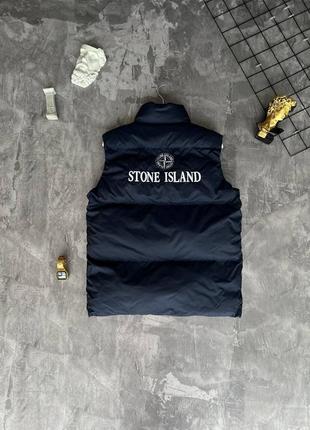 Чоловіча жилетка stone island темно-синя8 фото