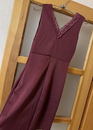 Сукня-футляр