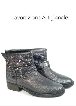 Кожаные женские ботинки lavorazione artigianale