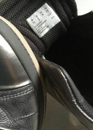 Бомбезные кожаные кроссовки известного английского бренда clarks3 фото