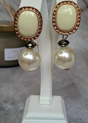 Серьги с жемчужинами