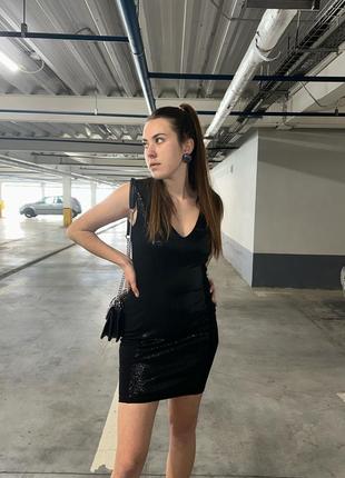 Черное платье мини пайетки guess Striped р.s4 фото