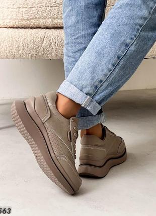 Жіночі кросівки, беж, натуральна шкіра