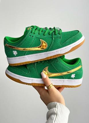 Прекрасные женские кроссовки nike sb dunk low pro st.patrick’s day зелёные