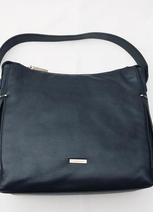 Жіноча синя шкіряна сумка-хобо calvin klein modern3 фото