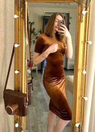 Платье миди бархат zara