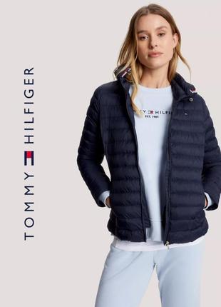 Жіноча куртка tommy hilfiger, розмір м, оригінал