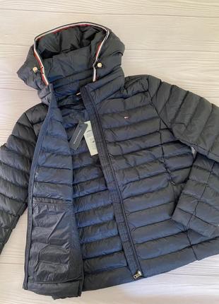 Женская куртка tommy hilfiger, размер м, оригинал4 фото