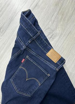 Джинсы levi’s клеш 725 модель