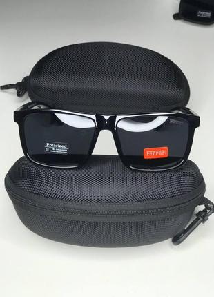 Мужские солнцезащитные очки ferrari черные с поляризацией полароид polarized антиблик с металическими вставкам7 фото