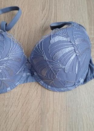 Бюстгальтер next 75b