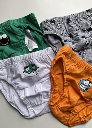 Набор трусов на 3-4 р. (98-104см) трусы, трусы, набор трусов