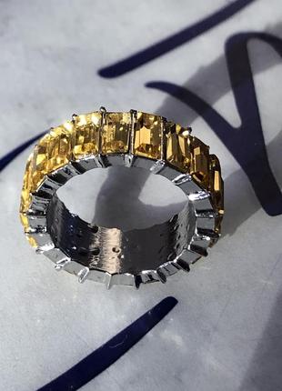 Кольцо колечко широкое дорожка с камнями камушками бриллиантами стразами квадратными серебристое желтое размер 182 фото