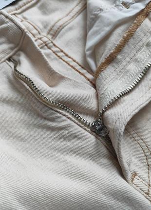 Джинсы брюки клеш свет бежевые с разрезами primark eco cotton7 фото
