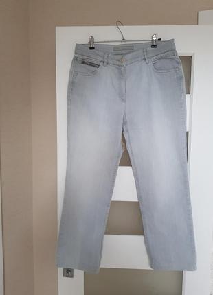 Базовые серые джинсы zerres