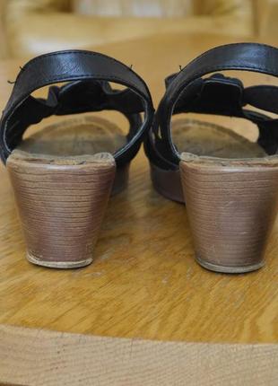 Босоніжки-маломерки кожзам розмір пише 42, але вони на 41 sylvine5 фото